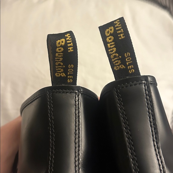 LIKE NEW Doc Martens boots - Picture 6 of 6